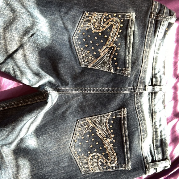 Rue21 like new condition distressed look by design size 11/12 - Picture 6 of 6